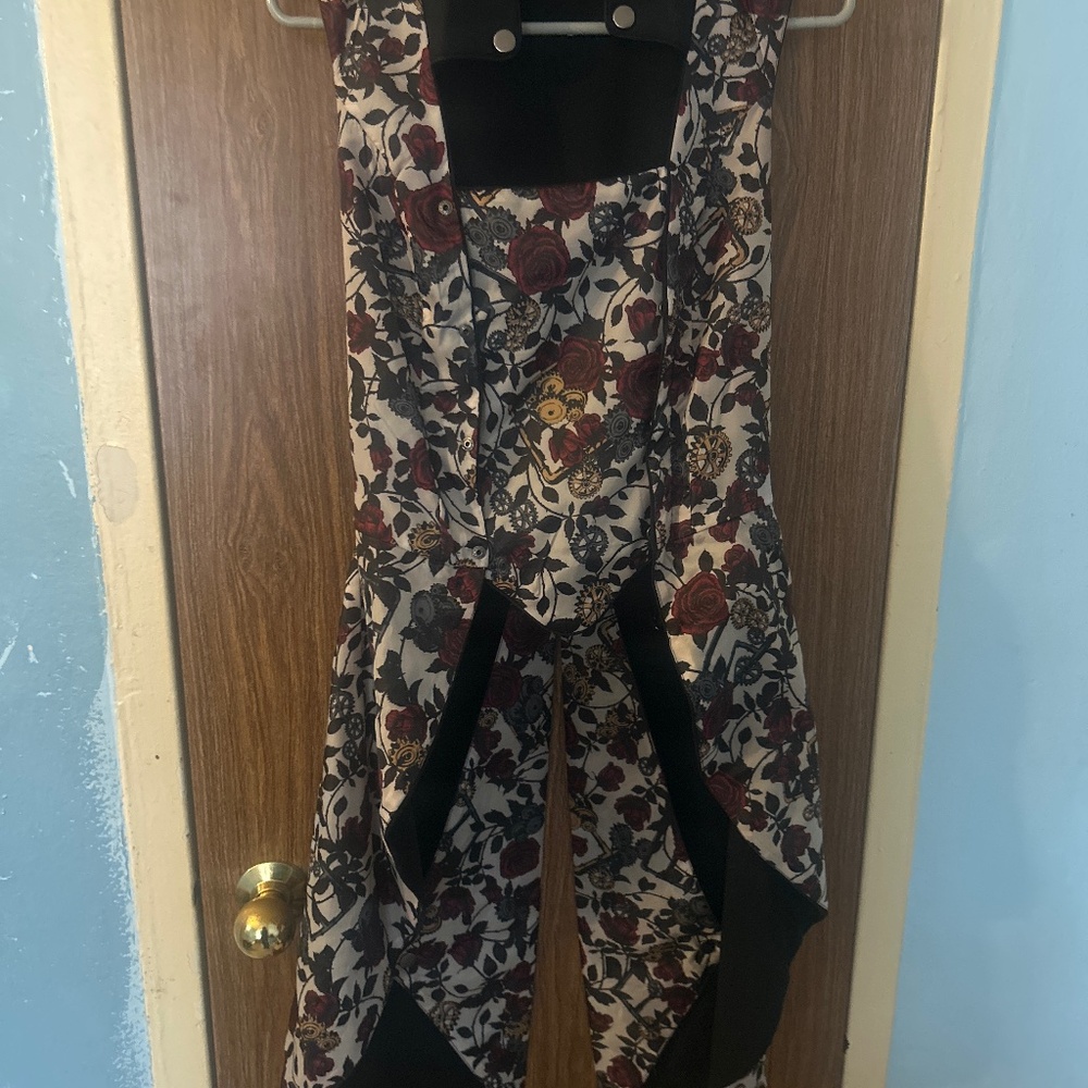Alice in Wonderland vest